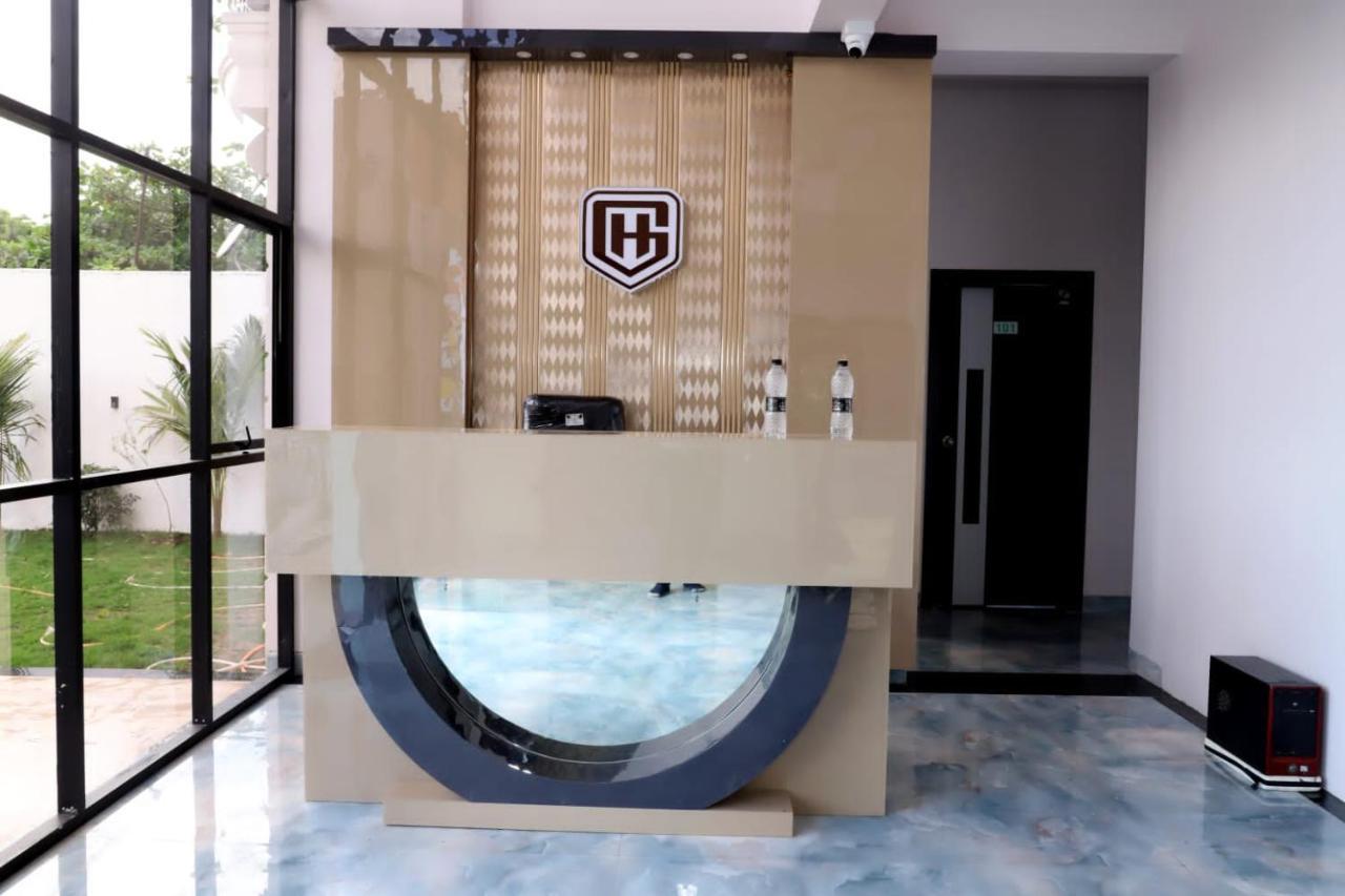 Hotel Grand Khuldabad 외부 사진